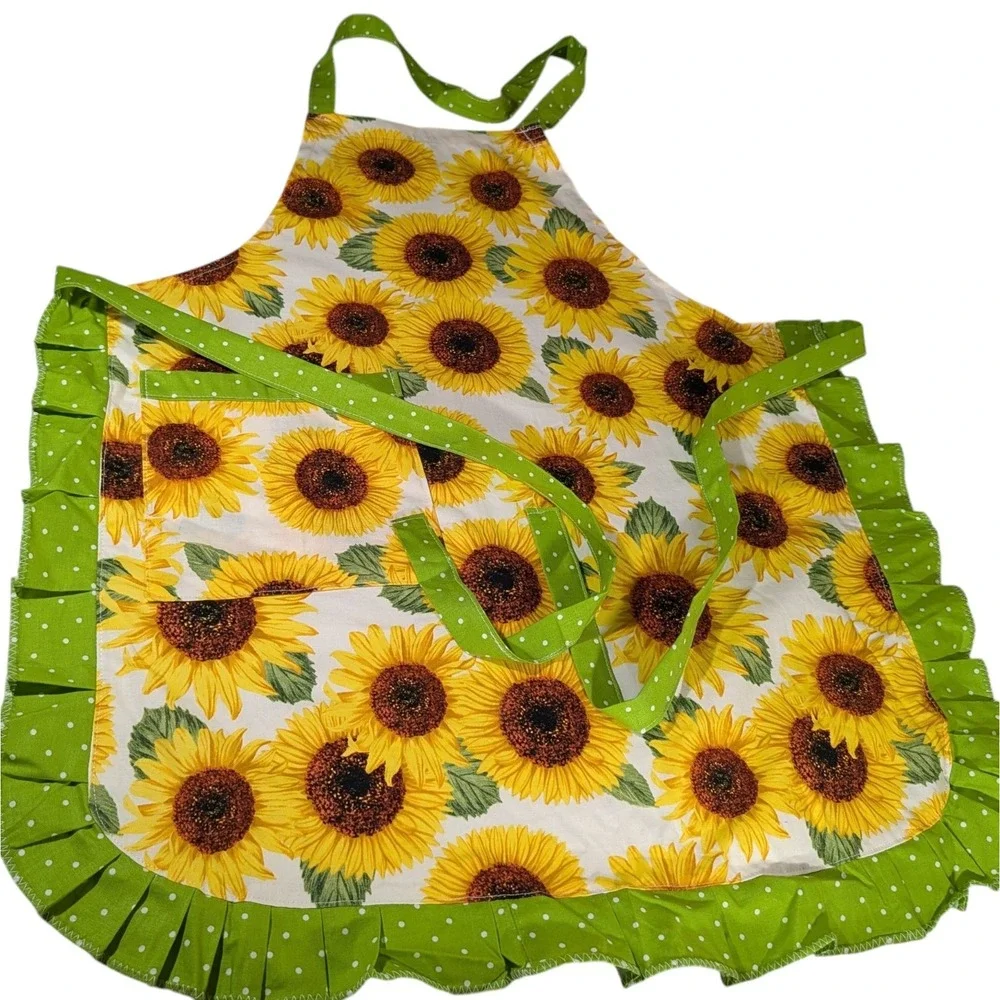 New Handmade Bib Apron Sunflower Pocket Ruffles Kitchen Cooking Baking